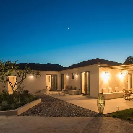 Drallos Luxury House