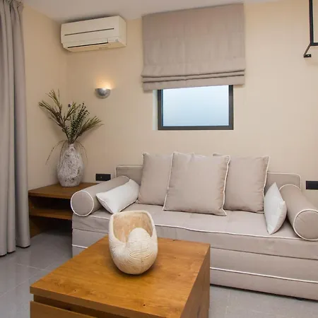 Drallos Luxury House Holiday home *